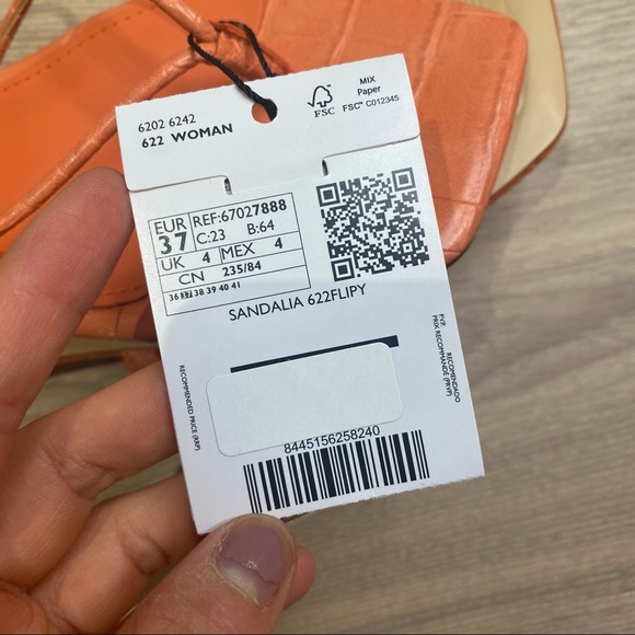 Mango orange strap slippers - Picture 3 of 6